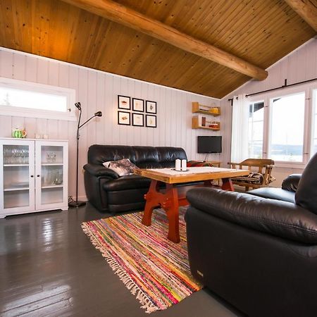 Naerglimt - Cabin By The Lake Naera Ringsaker Exterior photo